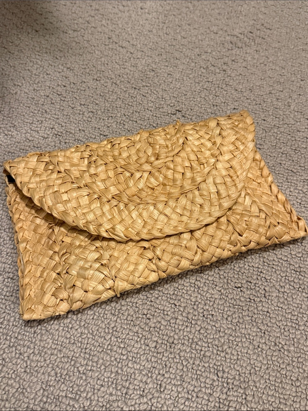 Woven Straw Clutch Bag in Natural Tan